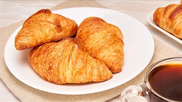 Rogaliki z ciasta francuskiego