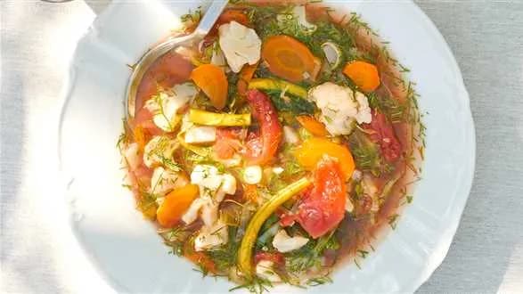 Letnia zupa jarzynowa