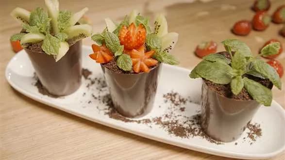 Jadalne doniczki z czekolady