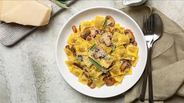 Ravioli z grzybami – przepis na włoski przysmak