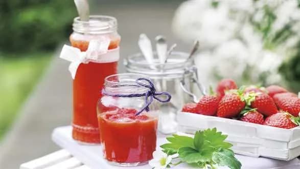 Zmiksowana konfitura z truskawek bez gotowania