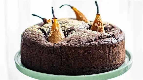 Wegańskie ciasto kawowe z gruszkami