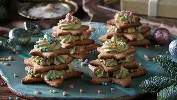 Świąteczne ciasteczka w kształcie choinek