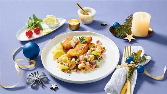 Karp smażony z sałatką ziemniaczaną