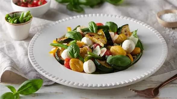Gnocchi z letnimi warzywami