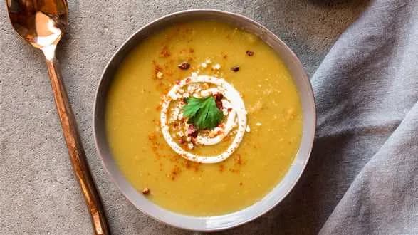 Kremowa grochówka z curry