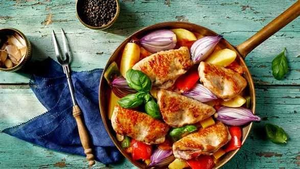 Schab z bazylią i szynką szwarcwaldzką na peperonacie