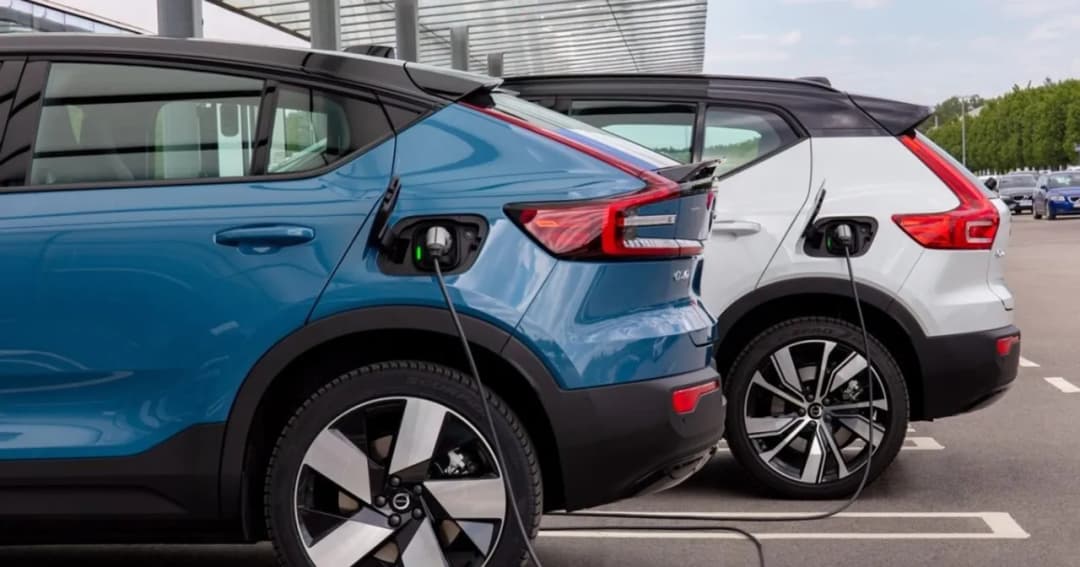 Ile prądu naprawdę pobiera ładowanie samochodu elektrycznego? Sprawdź koszty i zużycie