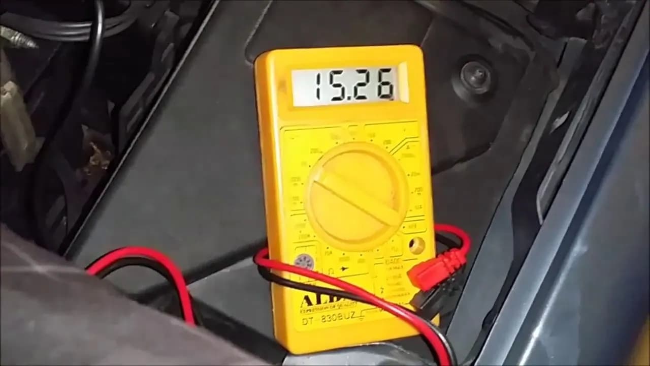 Jakie napięcie w samochodzie elektrycznym? Kluczowe fakty i wpływ na wydajność