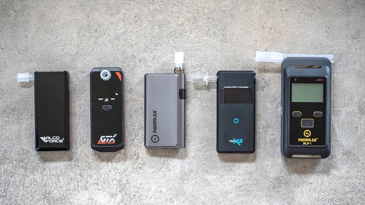 Jak dokładnie obliczyć promile z alkomatu i uniknąć błędów w pomiarach