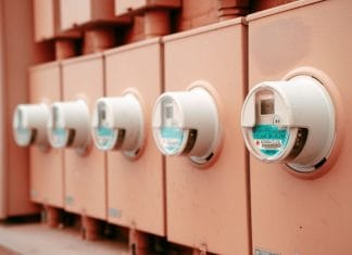 Rozliczanie kWh między działami: proste sposoby bez bałaganu Rząd przemysłowych liczników energii elektrycznej do monitoringu zużycia